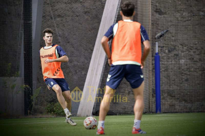 Fotos: Las Palmas Atlético, de ascendido a ascendido