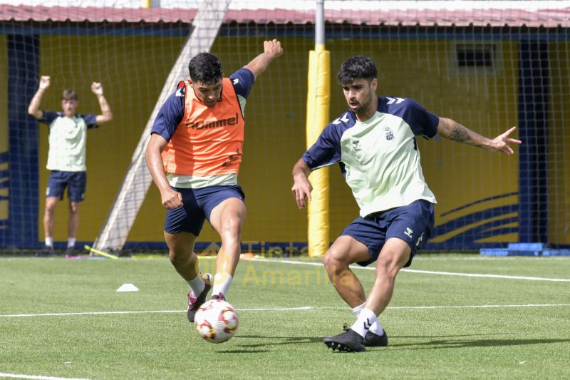 Fotos: Las Palmas Atlético, de ascendido a ascendido