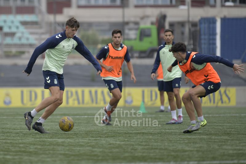 Fotos: Las Palmas C se prepara para reanudar su calendario