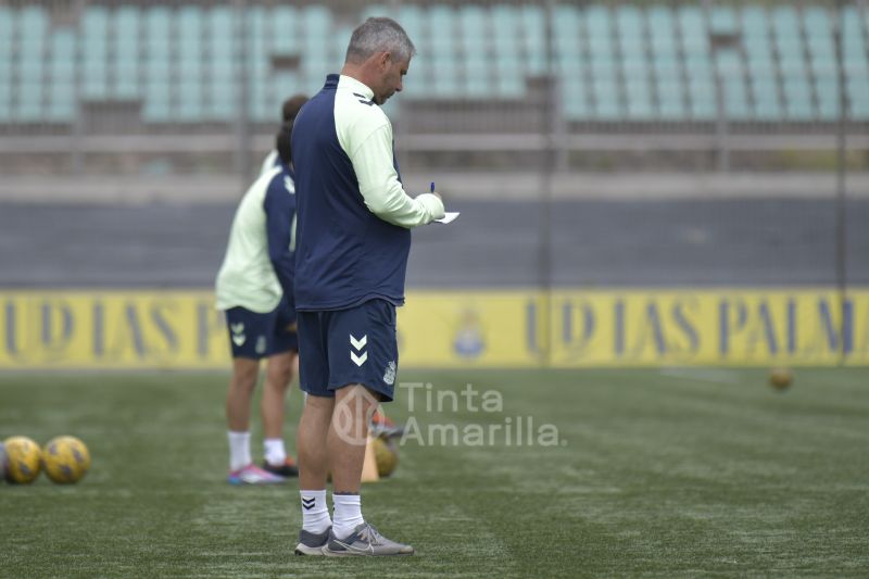 Fotos: Las Palmas C se prepara para reanudar su calendario