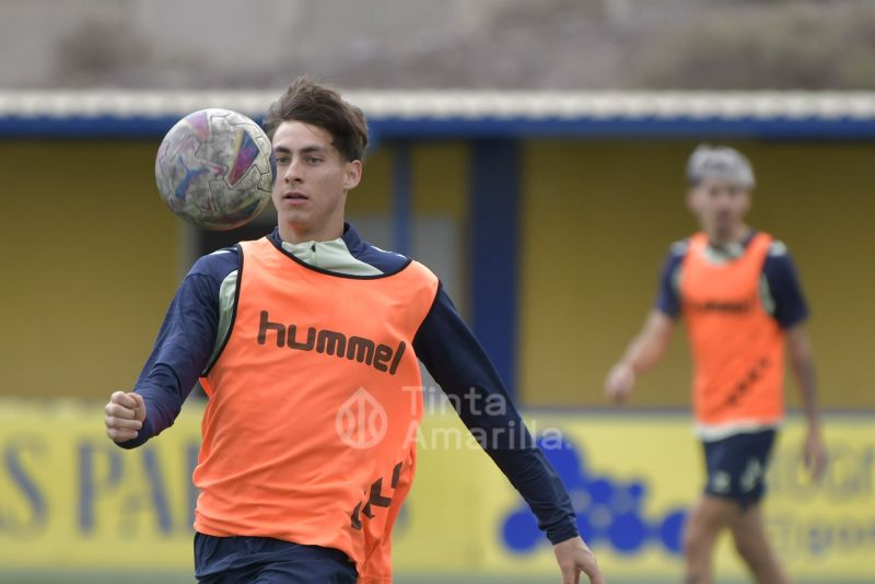 Fotos: Las Palmas C se prepara para reanudar su calendario