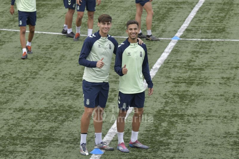 Fotos: Las Palmas C se prepara para reanudar su calendario