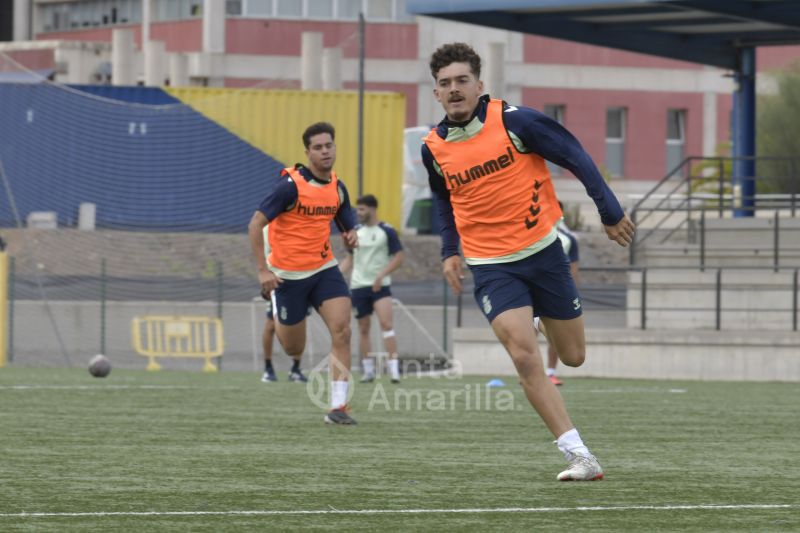 Fotos: Las Palmas C se prepara para reanudar su calendario