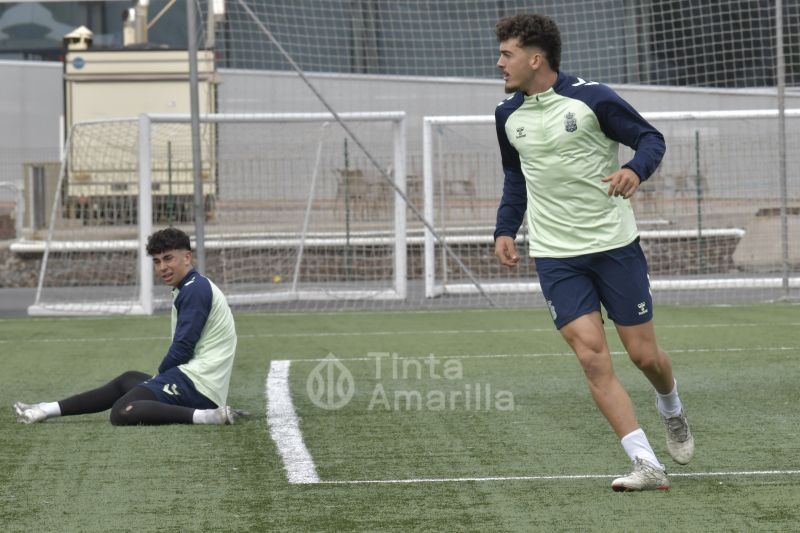 Fotos: Las Palmas C se prepara para reanudar su calendario