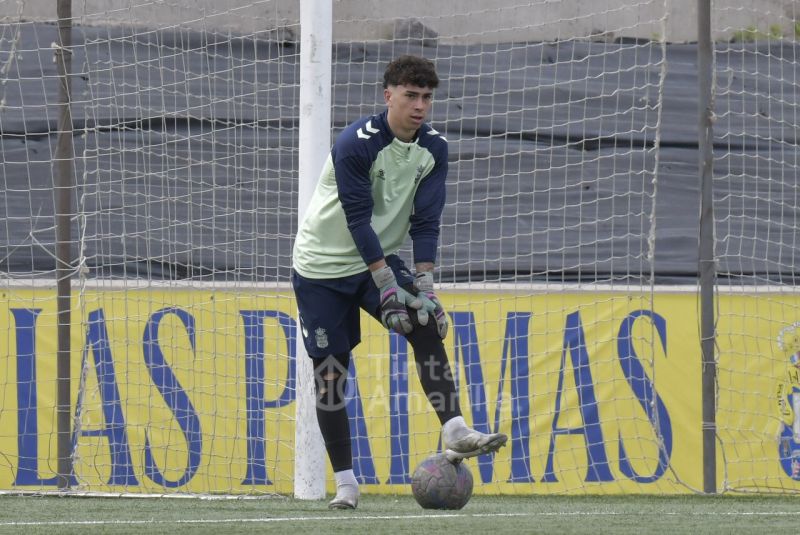 Fotos: Las Palmas C se prepara para reanudar su calendario