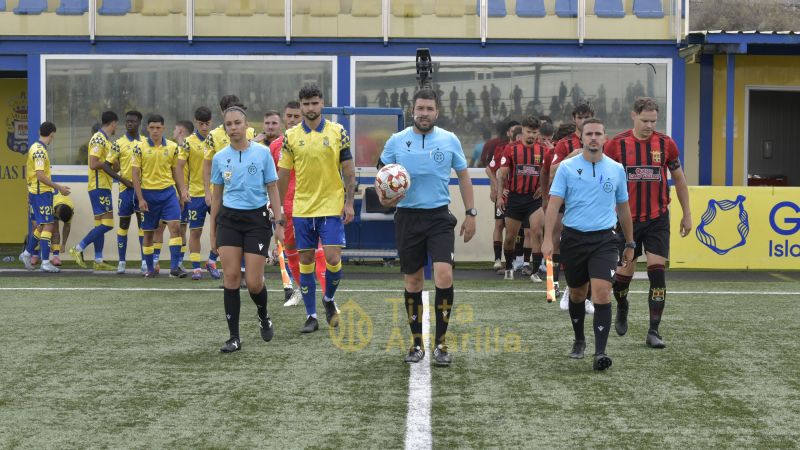 3-1: Las Palmas Atleti amplía su autoridad en casa