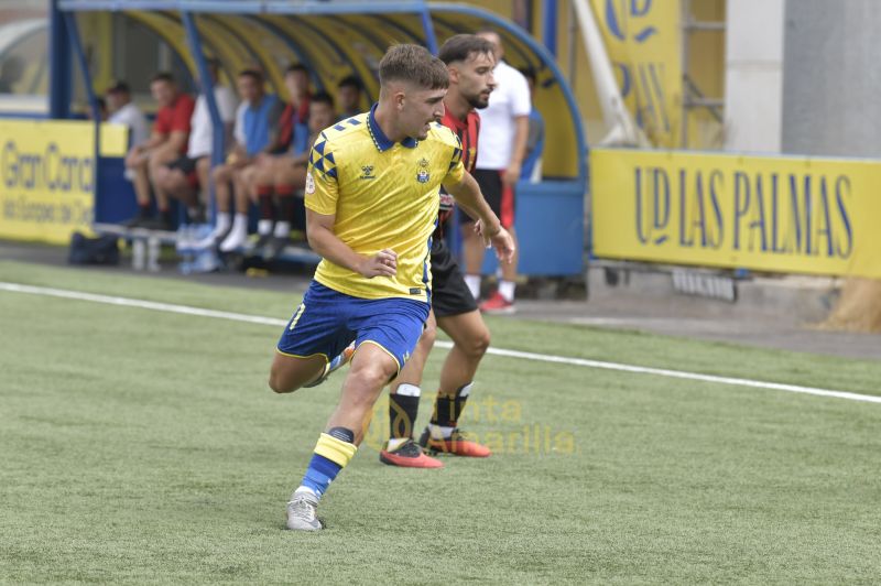 3-1: Las Palmas Atleti amplía su autoridad en casa