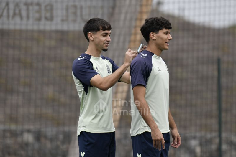 Fotos: Las Palmas Atlético prepara con esmero su próxima cita