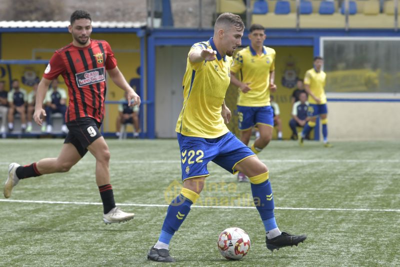 3-1: Las Palmas Atleti amplía su autoridad en casa