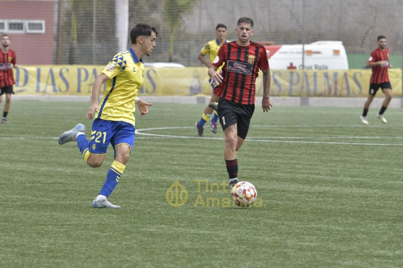 3-1: Las Palmas Atleti amplía su autoridad en casa