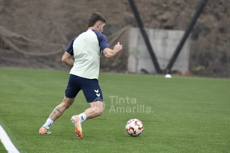 Fotos: Las Palmas Atlético prepara con esmero su próxima cita