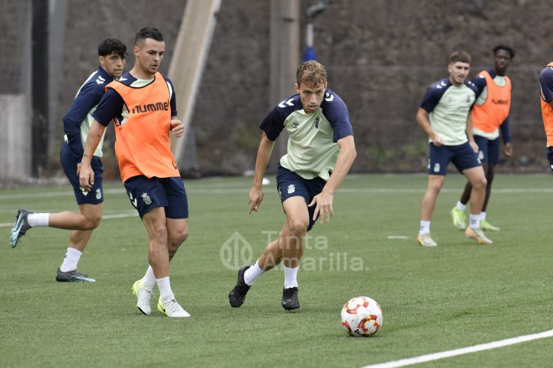 Fotos: Las Palmas Atlético prepara con esmero su próxima cita