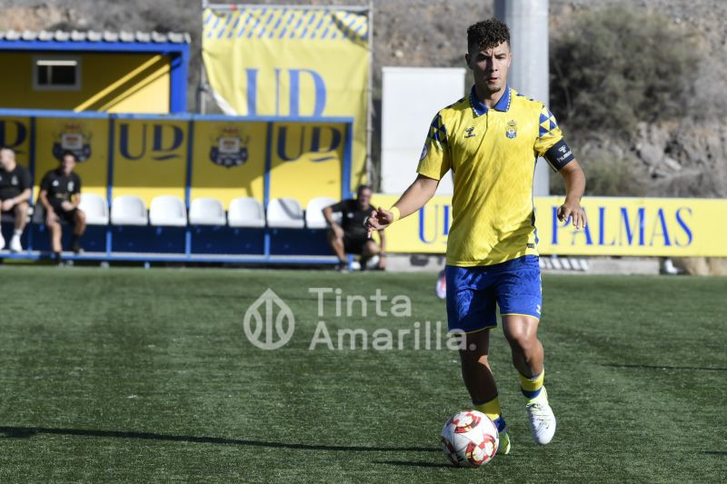 4-0: La UD llegará al derbi con el Tenerife con 1 punto de ventaja