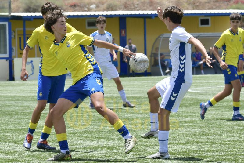 La UD Las Palmas vuelve a reinar en la categoría cadete de Canarias