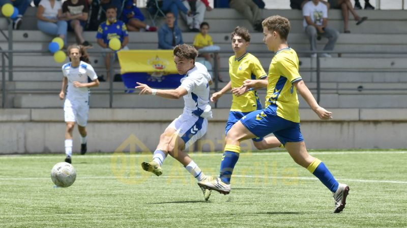 La UD Las Palmas vuelve a reinar en la categoría cadete de Canarias