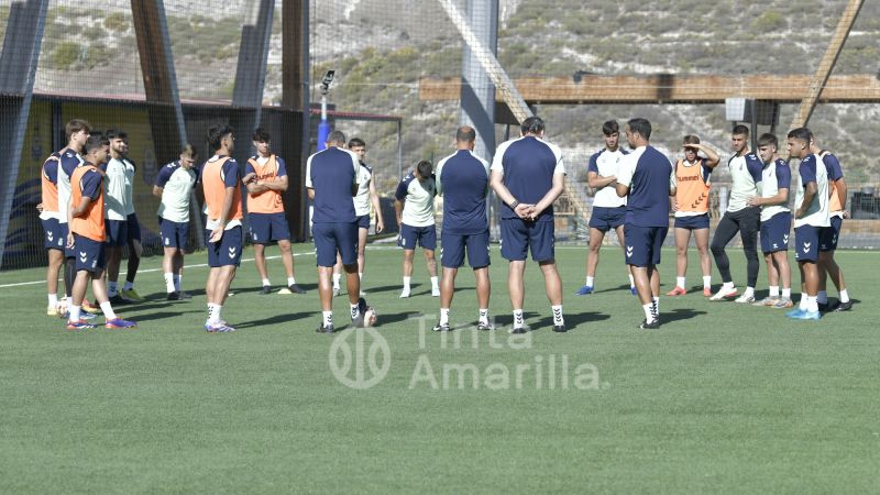 Fotos: Las Palmas Atlético prepara su segunda defensa consecutiva del liderato