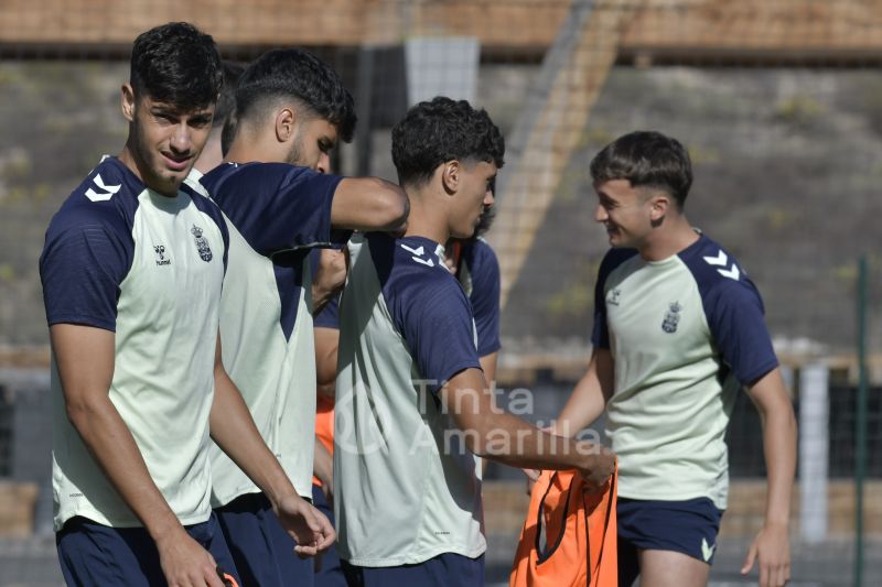 Fotos: Las Palmas Atlético prepara su segunda defensa consecutiva del liderato