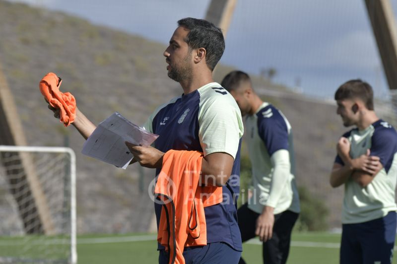 Fotos: Las Palmas Atlético prepara su segunda defensa consecutiva del liderato