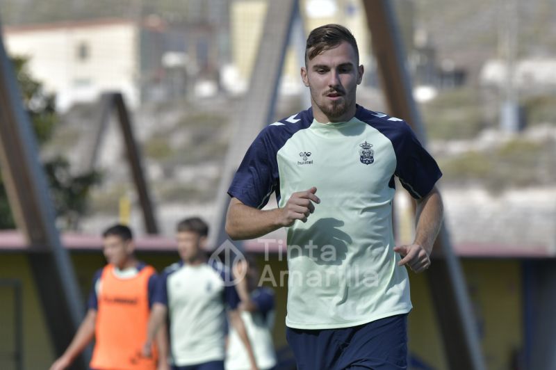 Fotos: Las Palmas Atlético prepara su segunda defensa consecutiva del liderato