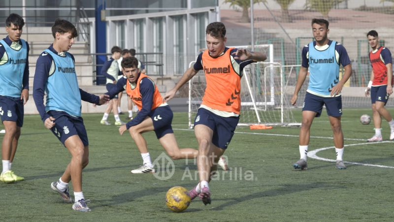 Fotos: Las Palmas C vuelve al Anexo contra el Lomo Blanco