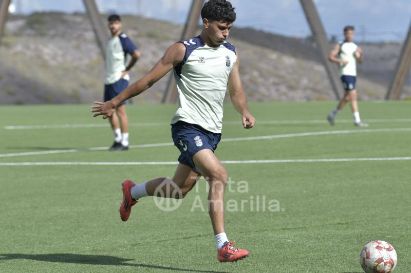 Fotos: Las Palmas Atlético prepara su segunda defensa consecutiva del liderato