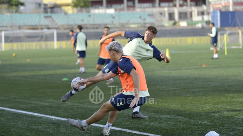 Fotos: Las Palmas C recibe a un rival que no sabe empatar