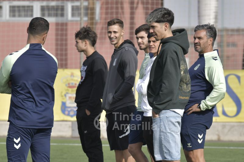 Fotos: Las Palmas C vuelve al Anexo contra el Lomo Blanco