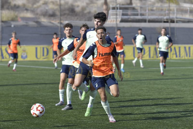 Fotos: Pulso de Las Palmas Atlético y Las Palmas C en el Anexo