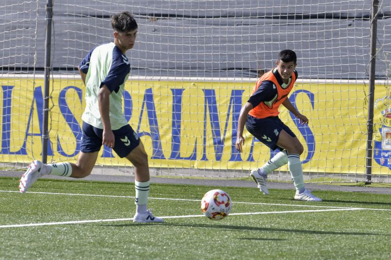 Fotos: Pulso de Las Palmas Atlético y Las Palmas C en el Anexo