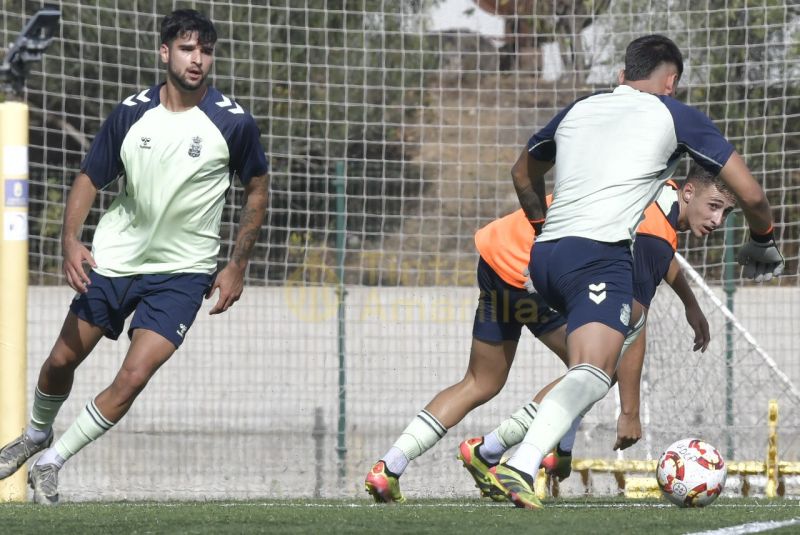 Fotos: Pulso de Las Palmas Atlético y Las Palmas C en el Anexo