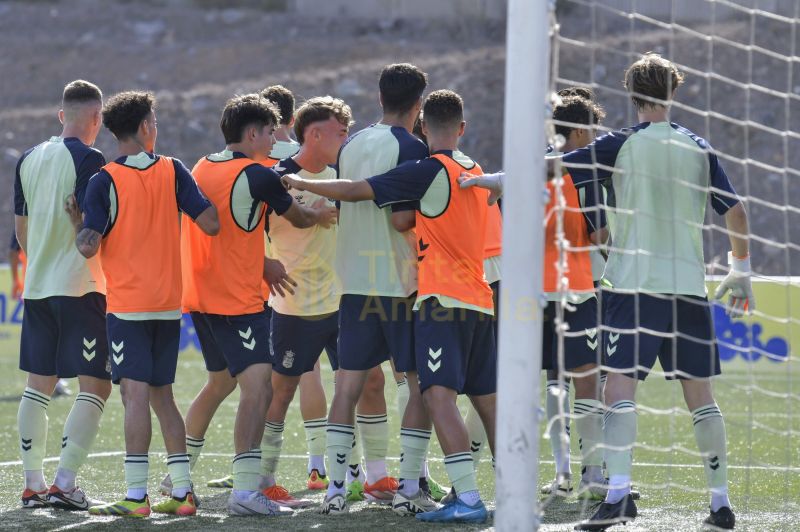 Fotos: Pulso de Las Palmas Atlético y Las Palmas C en el Anexo