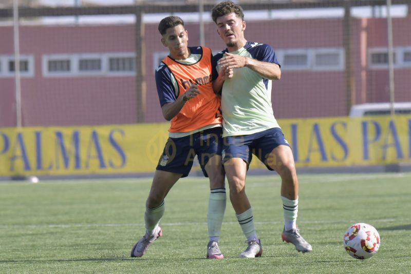 Fotos: Pulso de Las Palmas Atlético y Las Palmas C en el Anexo