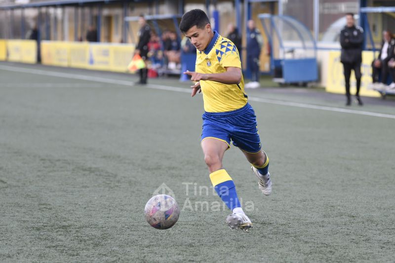 Fotos: El triunfo de Las Palmas C sobre el Lomo Blanco (3-1)