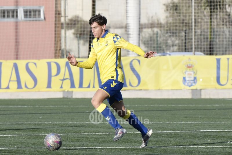 Fotos: El triunfo de Las Palmas C sobre el Lomo Blanco (3-1)