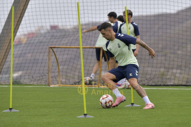 Fotos: Las Palmas Atlético prepara el tercer asalto de su Liga