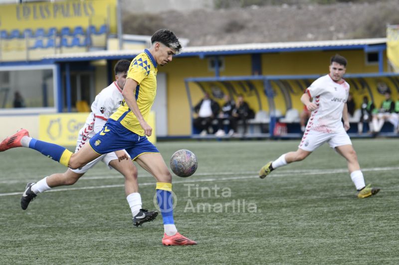 Fotos: El triunfo de Las Palmas C sobre el Lomo Blanco (3-1)