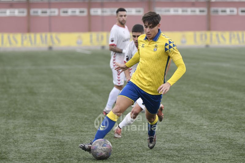 Fotos: El triunfo de Las Palmas C sobre el Lomo Blanco (3-1)