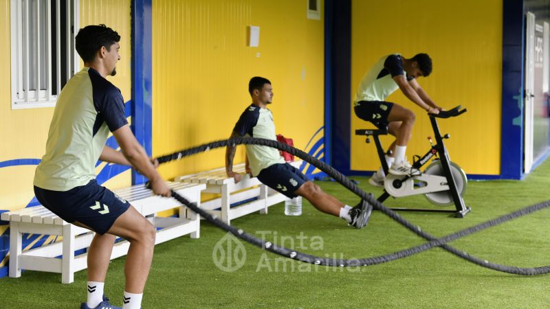 Fotos: Las Palmas Atlético prepara una prueba de fuego