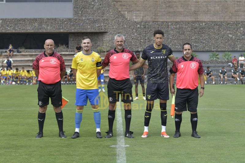 Las fotos del partido Las Palmas Atlético vs Norwich City