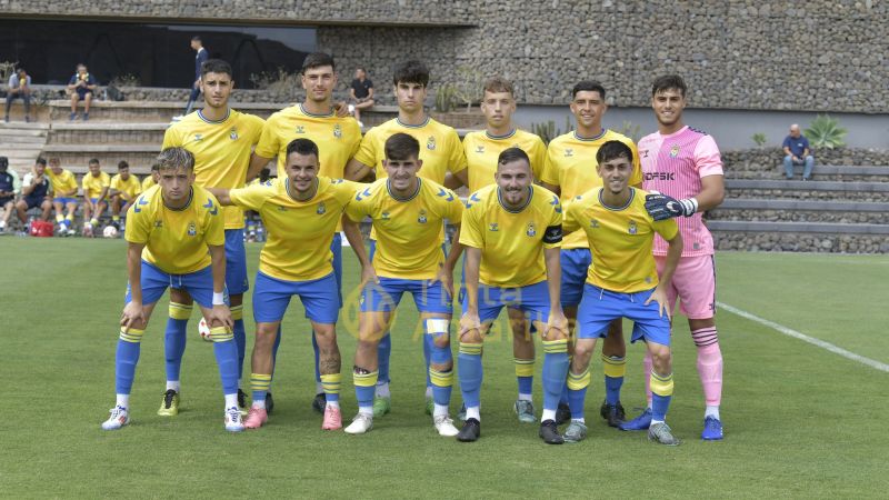 Las fotos del partido Las Palmas Atlético vs Norwich City