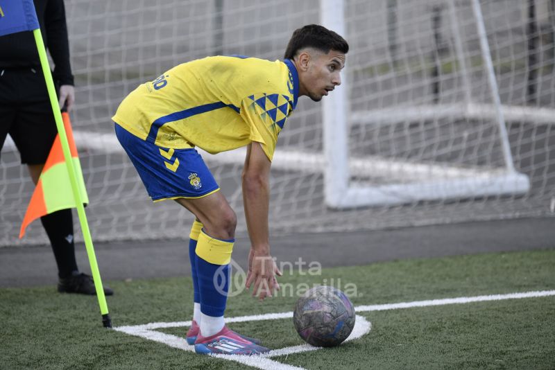 Fotos: El triunfo de Las Palmas C sobre el Lomo Blanco (3-1)