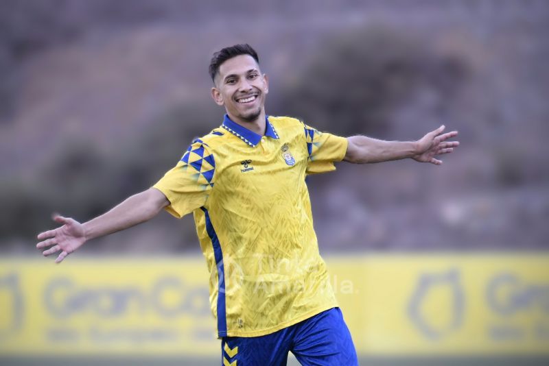 Fotos: El triunfo de Las Palmas C sobre el Lomo Blanco (3-1)