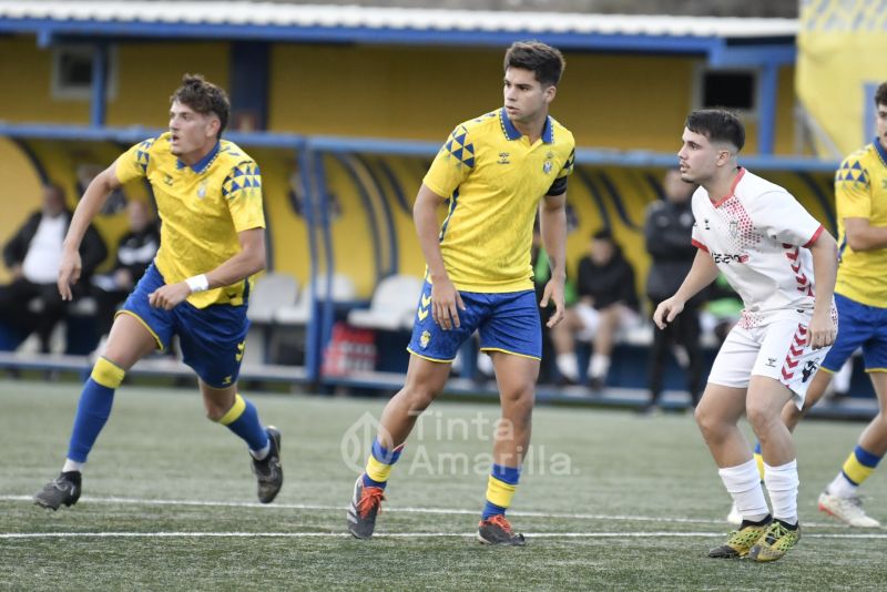 Fotos: El triunfo de Las Palmas C sobre el Lomo Blanco (3-1)