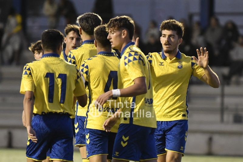 Fotos: El triunfo de Las Palmas C sobre el Lomo Blanco (3-1)