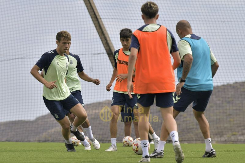 Fotos: Las Palmas Atlético prepara el tercer asalto de su Liga