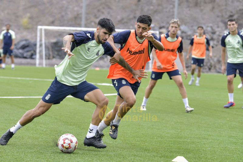 Fotos: Las Palmas Atlético prepara el tercer asalto de su Liga