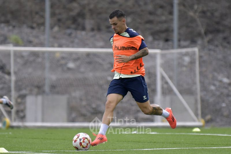 Fotos: Las Palmas Atlético prepara una prueba de fuego