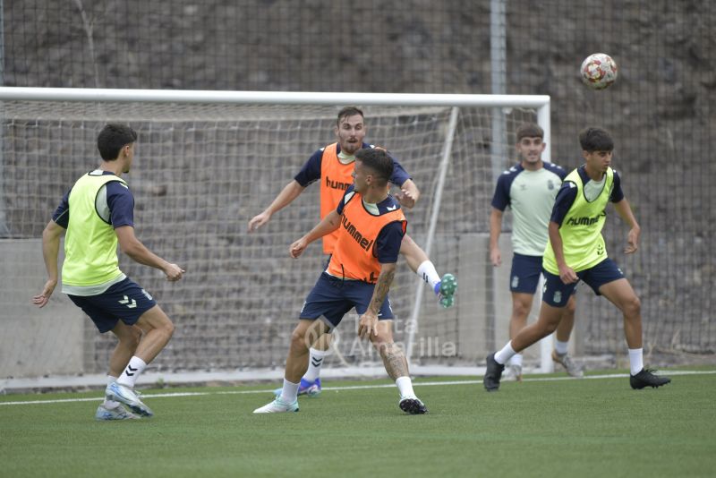 Fotos: Preparativos del filial para recibir al Villa en el Anexo