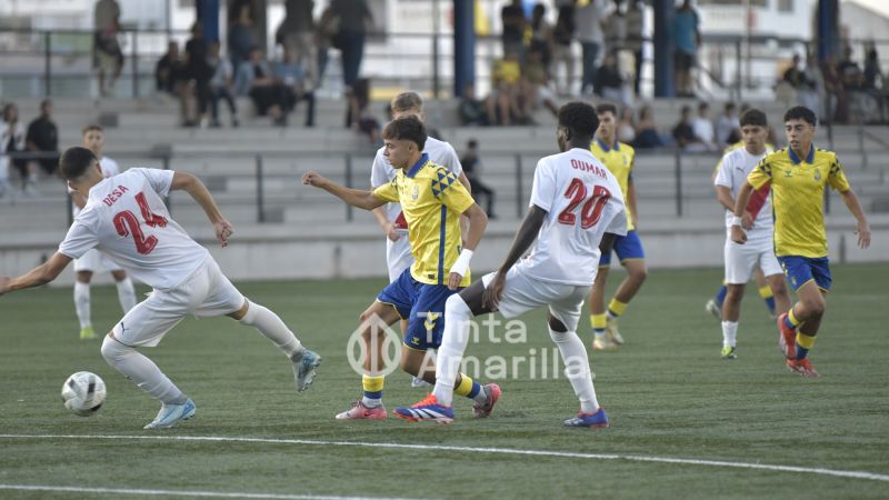 Fotos: Cuarto triunfo del juvenil C de la UD Las Palmas