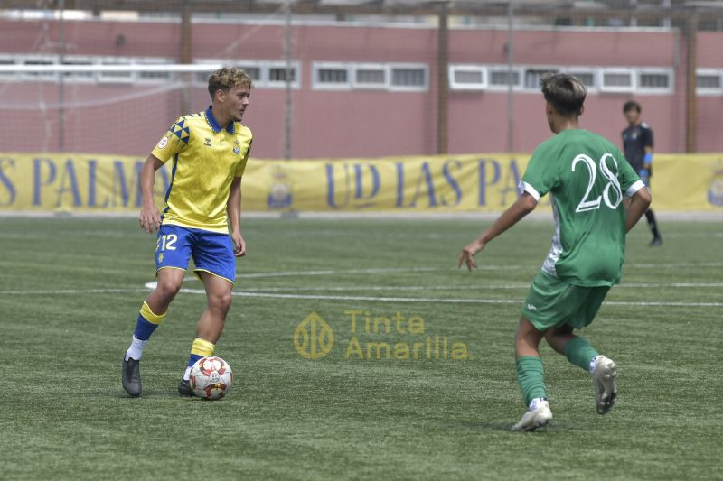 6-0: El juvenil de la UD pone su maquinaria goleadora en marcha